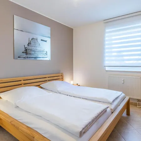 Kastanienhof 9 Apartment